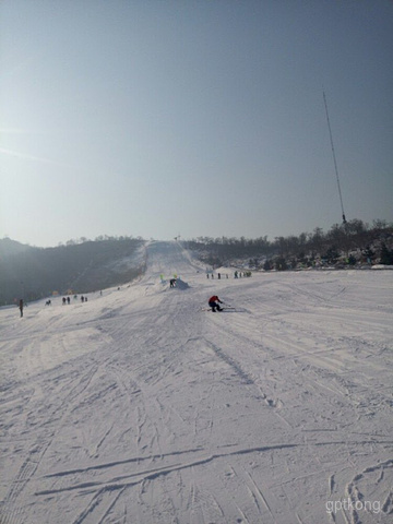 徂徕山滑雪场展示图片1