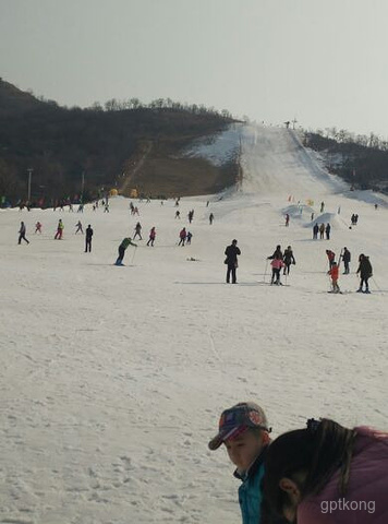 徂徕山滑雪场展示图片2