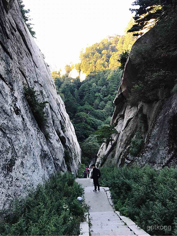 东峰（朝阳峰）展示图片0