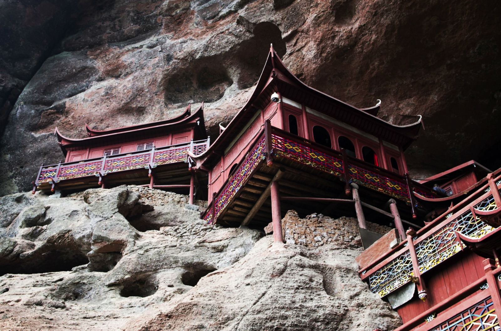 甘露岩寺展示图片1