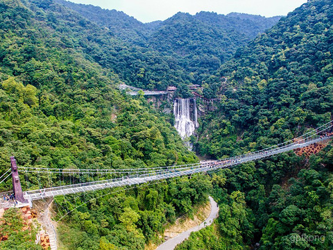 古龙溪漂流风景区展示图片1