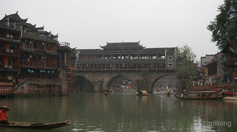 虹桥风雨楼展示图片6