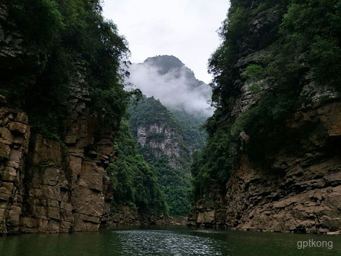 金秀圣堂湖生态旅游景区展示图片3