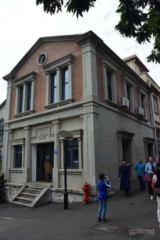 东方鱼骨艺术馆展示图片0