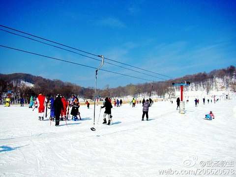 平山神鹿滑雪场展示图片2