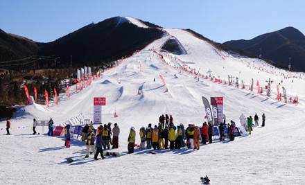 上京国际滑雪场展示图片4