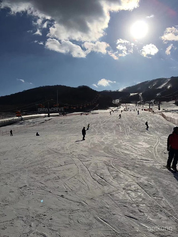 松花湖滑雪场展示图片0