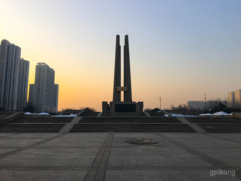 唐山抗震纪念碑广场展示图片1