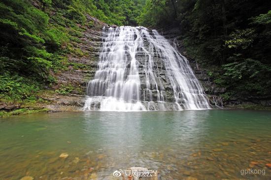 玉帘瀑布展示图片4