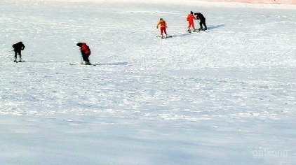 梓橦山滑雪场展示图片0